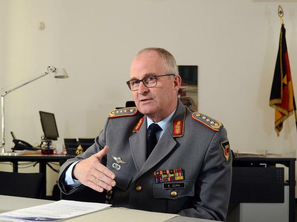 General Eberhard Zorn, Generalinspekteur der Bundeswehr, beim Tagesspiegel-Interview im Verteidigungsministerium in Berlin.