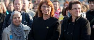 Die Ministerin für Gleichstellung und Integration in Sachsen, Petra Köpping am Montag auf einer Anti-Pegida-Demonstration.