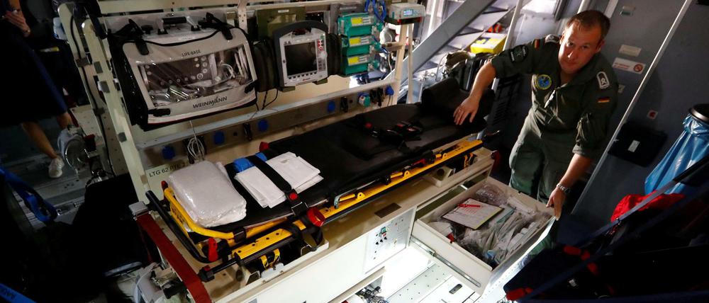 Die Ausstattung in den neuen fliegenden Intensivstationen des Airbus entspricht jenen im Krankenhaus.