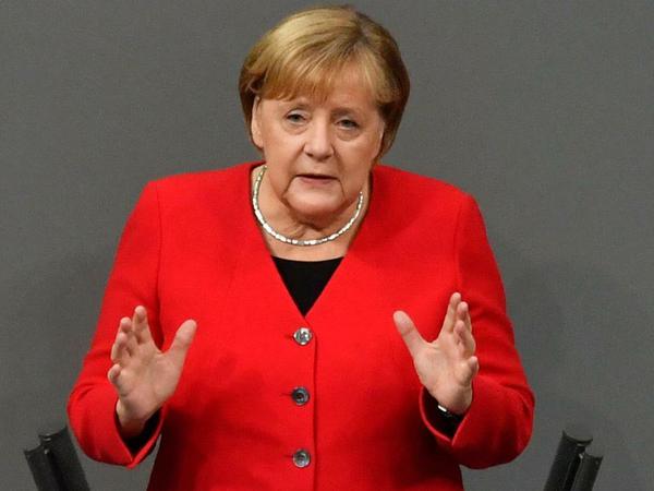 Angela Merkel in der Haushaltsdebatt