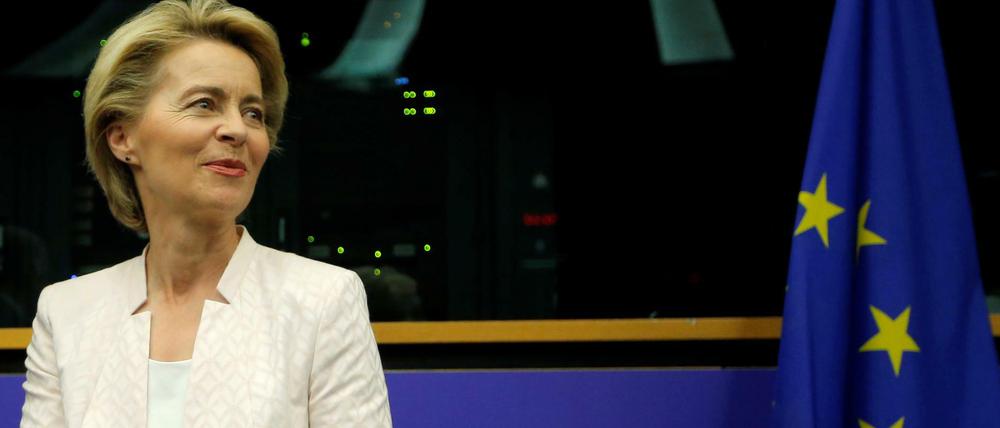 Verteidigungsministerin Ursula von der Leyen im EU-Parlament, das am 16. Juli über ihre Ernennung zur EU-Kommissionschefin entscheidet.