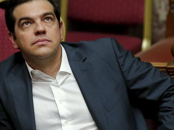 Der griechische Ministerpräsident Alexis Tsipras bei der Abstimmung über die Reformen im Parlament