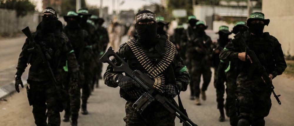 Palästinensische Kämpfer der Kassam-Brigaden, dem bewaffneten Flügel der Hamas, in Gaza.