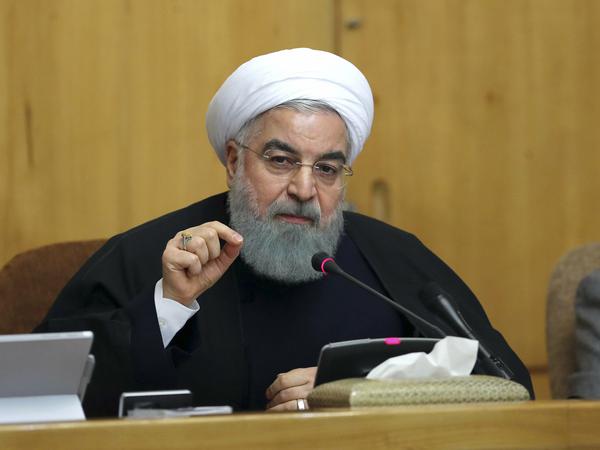 Präsident Ruhani hält die Proteste zwar für legitim, fordert aber die Protestierenden zur Ruhe auf.