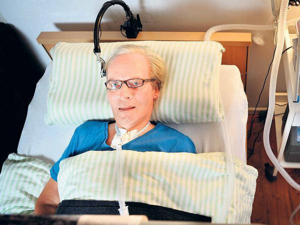 Benedict Maria Mülder hat ALS und sagt: Die "Ice Bucket Challenge" hat nichts mit der Krankheit zu tun.