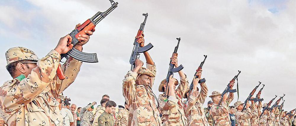 Unter Waffen. Soldaten des Generals Haftar kontrollieren den Osten Libyens. 