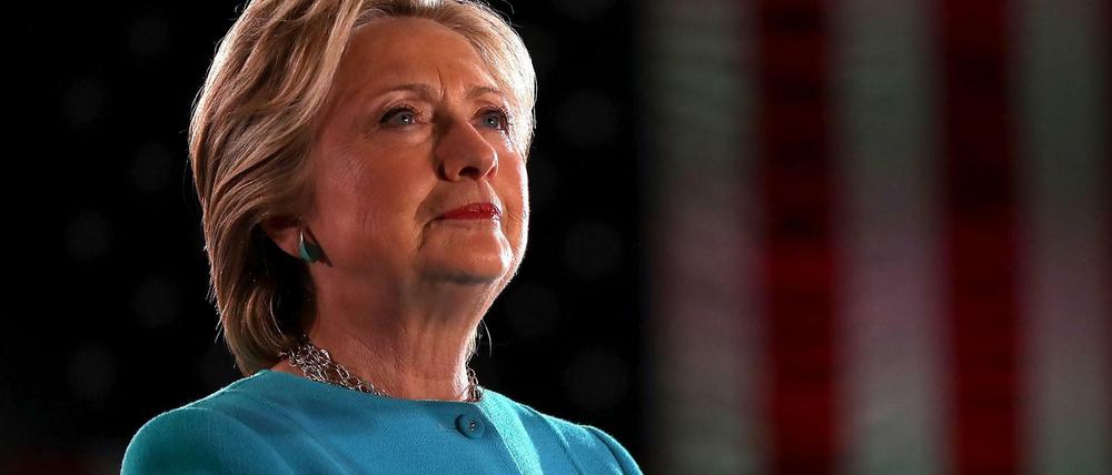 Vom FBI entlastet: Hillary Clinton am Sonntag Abend in New Hampshire. 