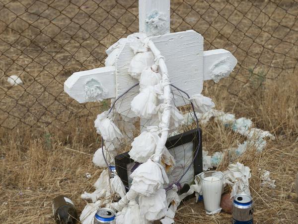 Auf diesem von Global Witness zur Verfügung gestellten Bild ist das Grab des indigenen Aktivisten Oscar Eyraud Adams zu sehen. Adams wurde im September 2020 vor seinem Haus von Unbekannten erschossen. Er hatte zuvor gegen den Wassermangel in Tecate im Bundesstaat Baja California protestiert.