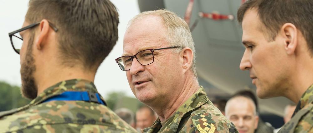Eberhard Zorn, Generalinspekteur der Bundeswehr, hat die Notwendigkeit von Kampfdrohnen betont.