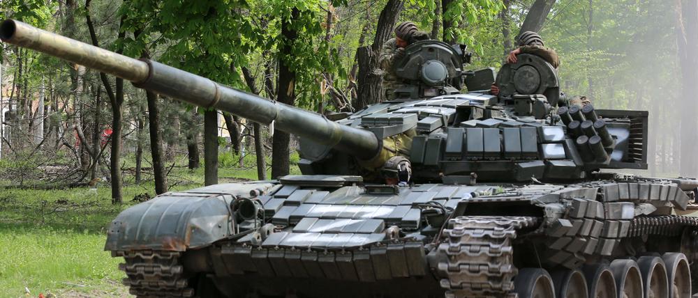 Ein Panzer der russischen Armee in der Oblast Donezk.