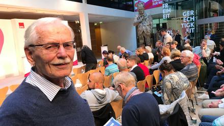 Helmut Schmidt bei der SPD-Regionalkonferenz in Berlin.