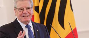 Joachim Gauck will sich am Montag um 12 Uhr zu seiner Zukunft äußern.