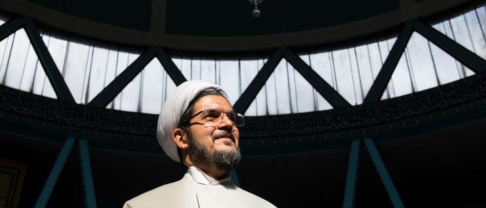 Handlanger des Iran. Der Leiter des Islamischen Zentrums Hamburg, Muhammad Hadi Mofatteh, wird nach Erkenntnissen des Verfassungsschutz vom Mullah-Regime dirigiert