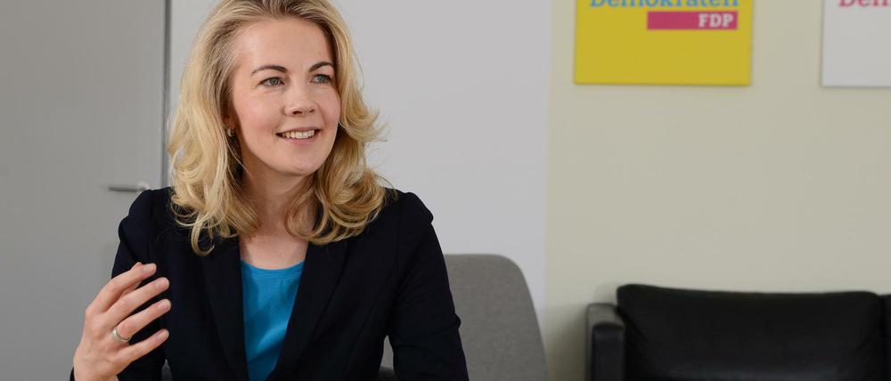 Linda Teuteberg (FDP) zog mit 28 als jüngste Abgeordnete in den Landtag von Brandenburg ein, 2017 ging sie in den Bundestag. Inzwischen ist sie 38 Jahre alt und FDP-Generalsekretärin.