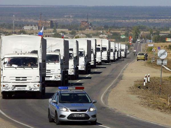 Der russische Hilfskonvoi auf dem Weg in die Ukraine.