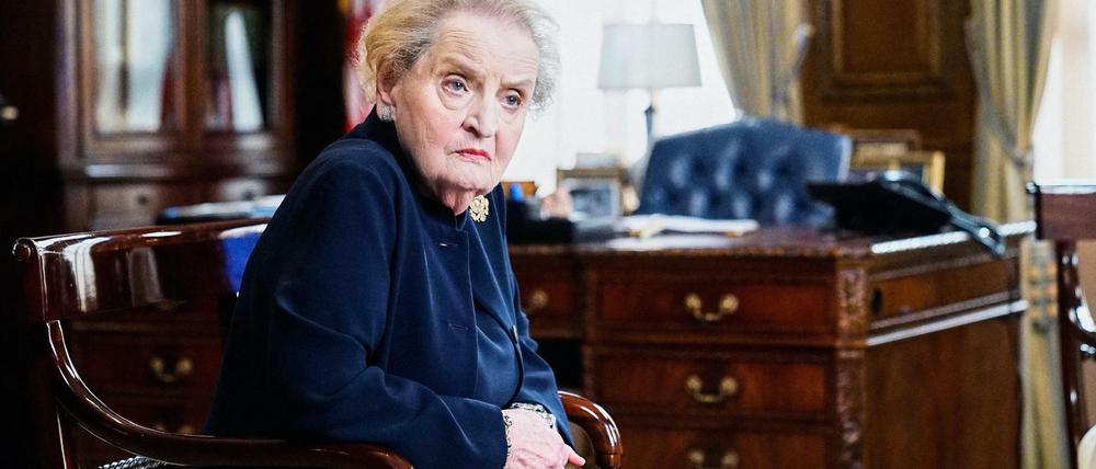 Madeleine Albright wurde 1937 als Marie Jana Körbelová im heutigen Tschechien geboren und hat besonders enge Verbindungen zu Europa. 