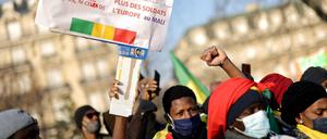 Proteste in Paris gegen Frankreichs Rolle in Mali. 