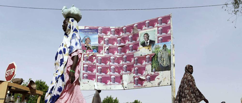 Vor einem halben Jahr war die nordmalische Stadt Gao noch von Islamisten besetzt. Jetzt findet dort ein Wahlkampf statt, der an der Bevölkerung ziemlich vorbei geht. In Mali lag die Wahlbeteiligung schon immer niedrig bei etwa 40 Prozent. Dieses Mal könnten sogar noch weniger über ihren neuen Präsidenten abstimmen. 
