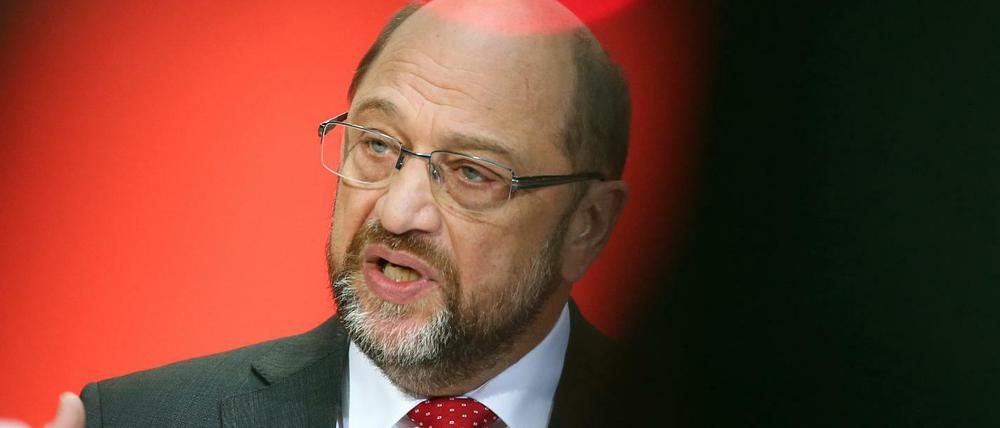 SPD-Chef Martin Schulz stellt den Leitantrag für den Parteitag Anfang Dezember vor.