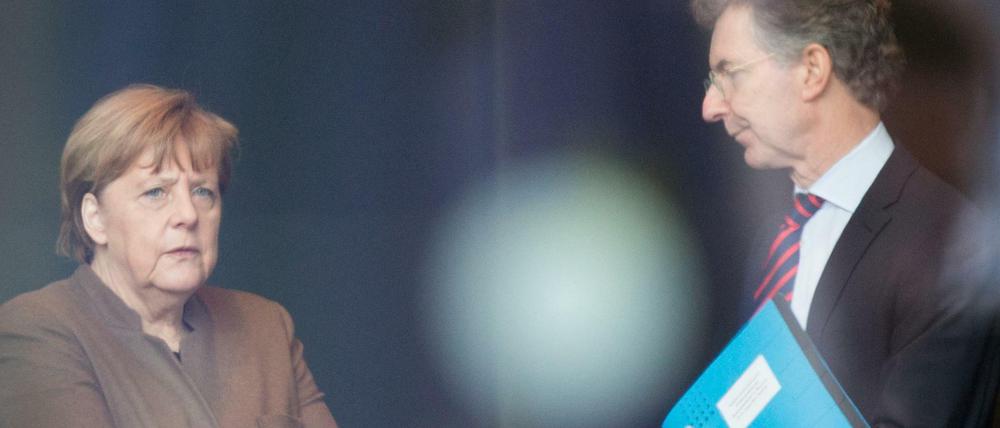 Neue Herausforderungen: Als erster Vertreter der Bundesregierung wird Angela Merkels Berater für Außen- und Sicherheitspolitik, Christoph Heusgen, in den USA Kontakte zum künftigen US-Präsidenten Donald Trump und seinem Team suchen.