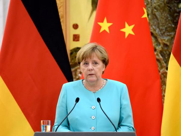 Bundeskanzlerin Angela Merkel (CDU) hat sich bei ihrem China-Besuch zum Orlando-Anschlag geäußert. 