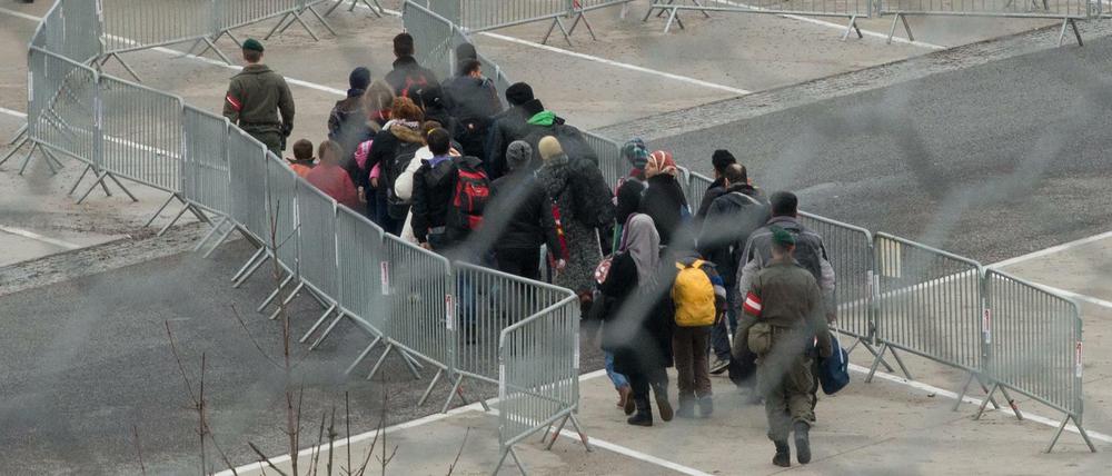 Eng beschränkter Zugang: Österreich nimmt künftig nur noch 80 Asylanträge pro Tag an. 