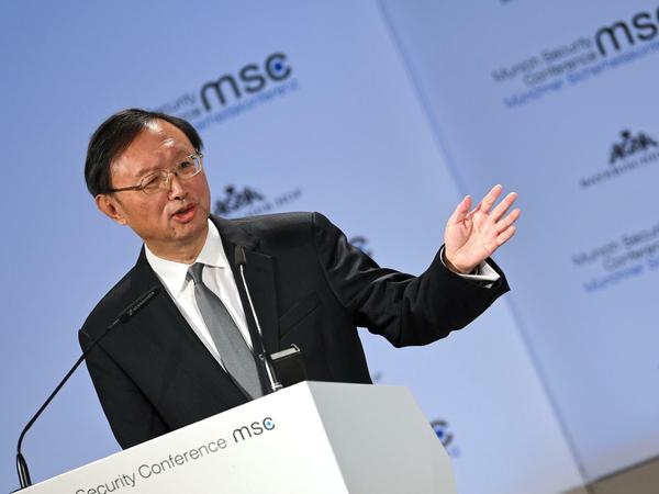 Yang Jiechi, sagte, China unterstütze den Multilateralismus, denn der "dient dem Frieden". 