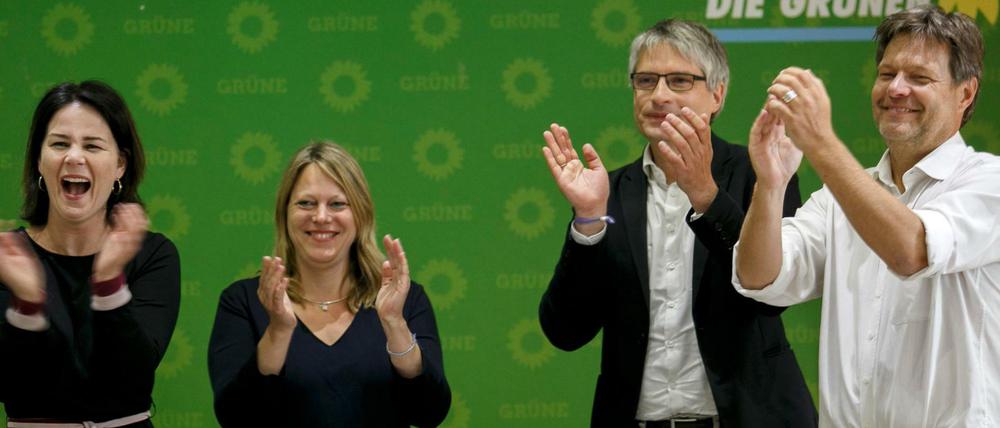 Nicht nur bei der Forsa-Umfrage kommen die Grünen auf eine Rekordwert – auch im Politbarometer nach der Europawahl.