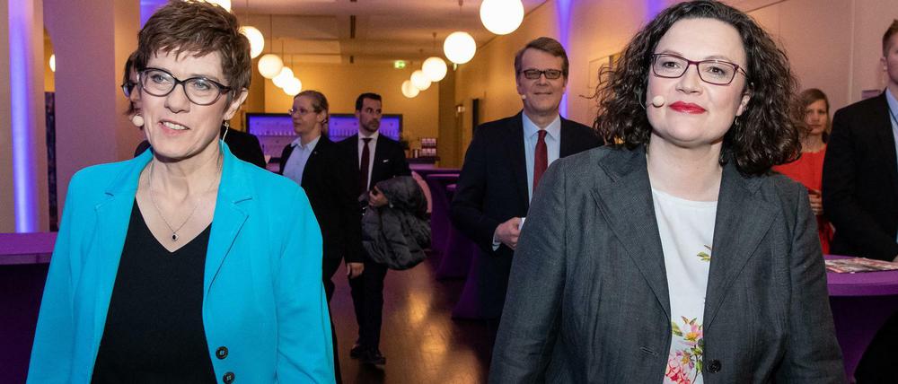 Geteiltes Leid: Die SPD-Vorsitzende Andrea Nahles (rechts) und CDU-Chefin Annegret Kramp-Karrenbauer stehen beide in der Kritik.