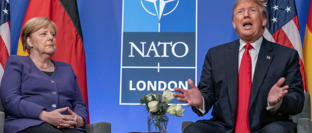 US-Präsident Donald Trump und Kanzlerin Angela Merkel beim Nato-Gipfel in London Anfang Dezember. 