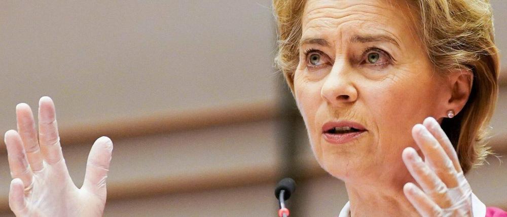 Hauptsache steril: EU-Kommissionspräsidentin Ursula von der Leyen im Brüsseler Plenarsaal. 