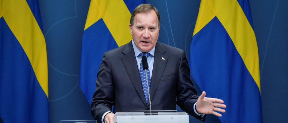 Schwedens Ministerpräsident Stefan Lofven informiert am Dienstag über neue Corona-Maßnahmen.
