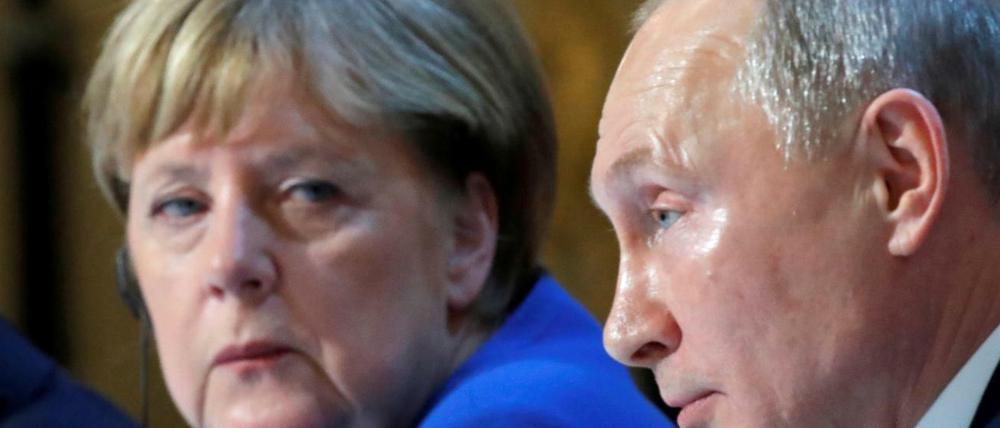 Ist Angela Merkel bereit, ihre Wirtschaftsmacht als Druckmittel bei Wladimir Putin einzusetzen?