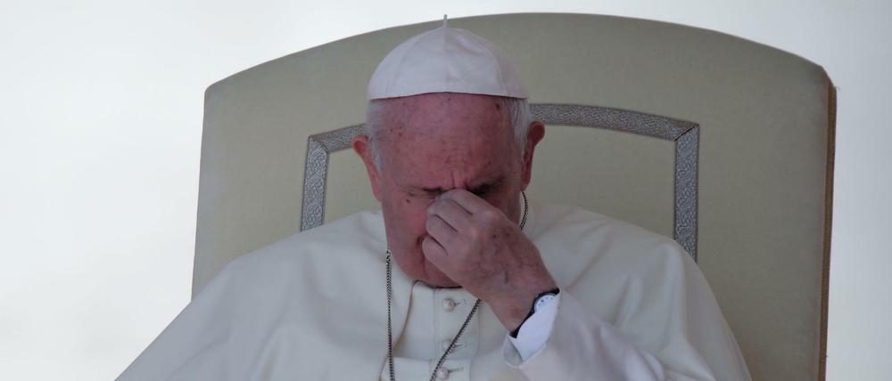 Papst Franziskus ist bestürzt über die Missbrauchsfälle in der Katholischen Kirche.