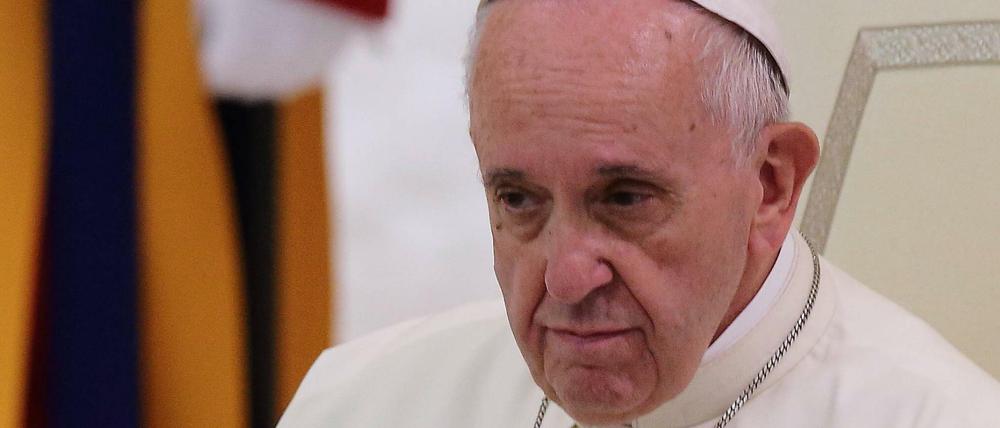 Papst Franziskus hat sich gegen eine Verbreitung der "Gendertheorie" ausgesprochen. 