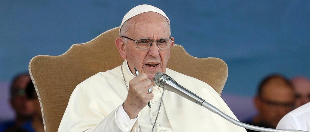 Papst Franziskus ist mit einer schweren Krise der Kirche konfrontiert.