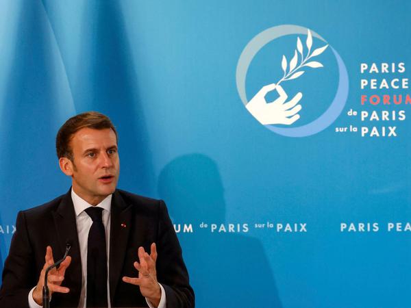 Frankreichs Präsident Emmanuel Macron beschwört den "Geist der Nation".