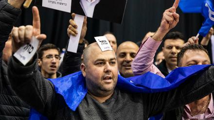 Jubel bei Anhängern von Benjamin Netanjahus Likud-Partei. 