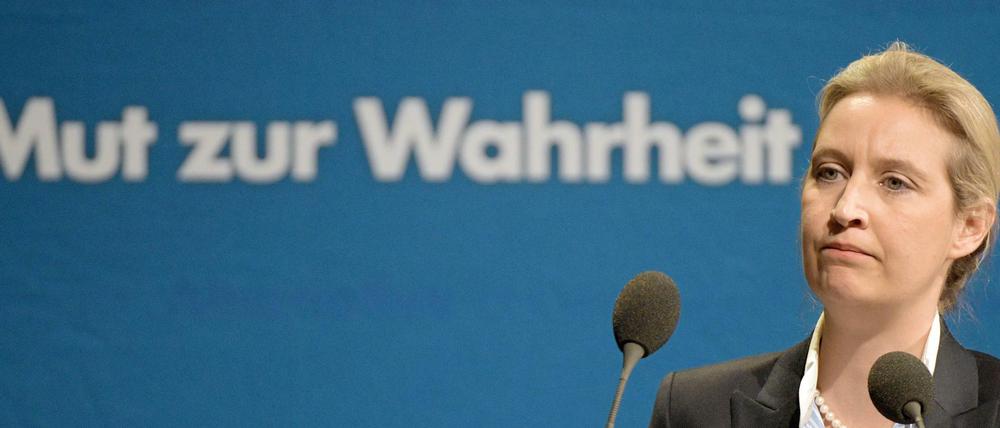 Die AfD- Bundestagsfraktionsvorsitzende Alice Weidel spricht auf dem Parteitag der AfD Baden-Württemberg.