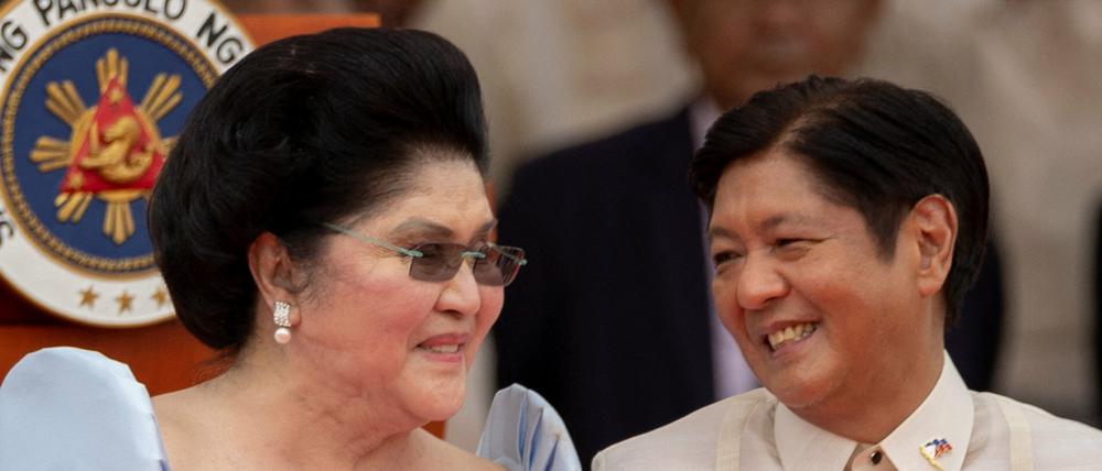 Neuer Präsident der Philippinen: Ferdinand „Bongbong“ Marcos Jr. mit seiner Mutter Imelda