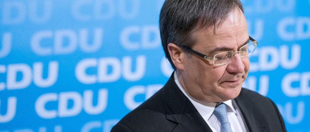 Der stellvertretende CDU-Bundesvorsitzende Armin Laschet hat davor gewarnt, die Rente zum Wahlkampfthema 2017 zu machen. 