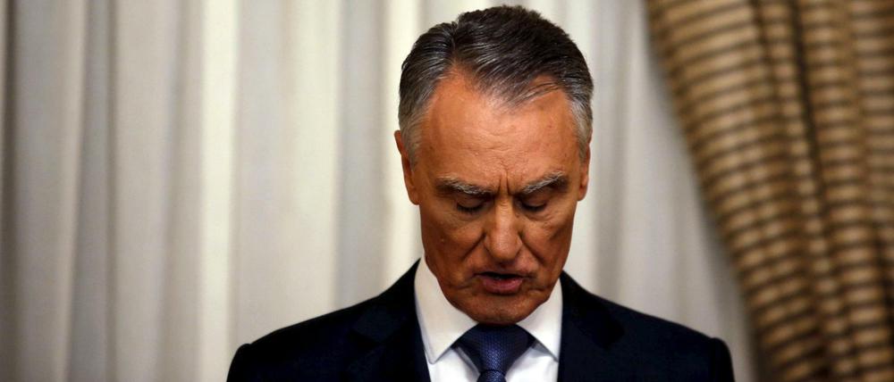Portugals konservativer Präsident Anibal Cavaco Silva hat den bisherigen Premier Pedro Passos Coelho mit der Regierungsbildung beauftragt - trotz mangelnder Mehrheiten.