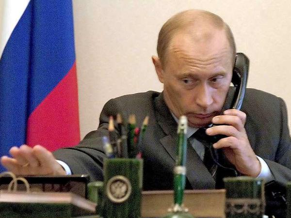 Putin (Archivbild) hat mit Poroschenko telefoniert. Zum Inhalt des Gesprächs gibt es widersprüchliche Darstellungen. 