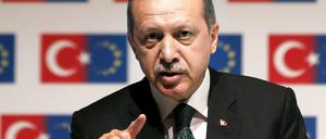 Recep Tayyip Erdogan, Staatspräsident der Türkei, wird von Rassisten kritisiert.
