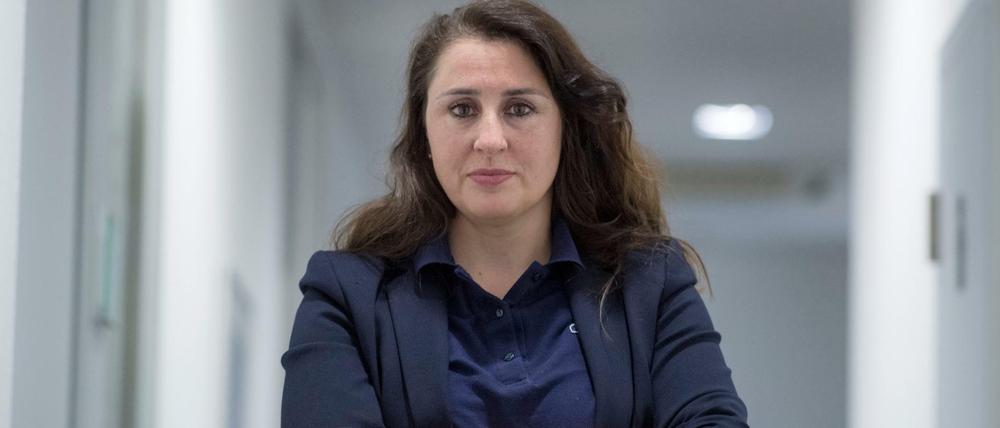 Massiv attackiert. Die Frankfurter Anwältin Seda Basay-Yildiz erhielt schon im August 2018 die ersten Morddrohungen von "NSU 2.0". Am Mittwoch beginnt der Prozess gegen den Tatverdächtigen