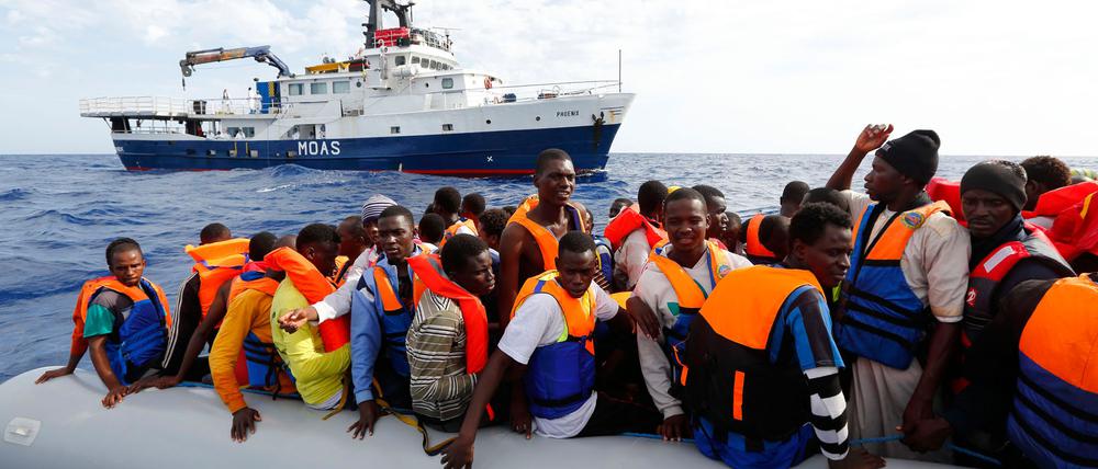 Im Mittelmeer gab es Freitag insgesamt 22 Rettungsaktionen für Flüchtlinge. 