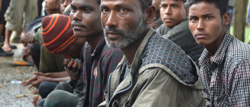 Flucht aus Myanmar: Angehörige der Minderheit der Rohingya haben in Indonesien Schutz gefunden. Nach Europa schafft es nur ein Bruchteil der Menschen, die weltweit fliehen müssen. 