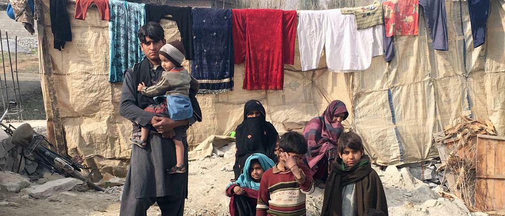 Afghanische Flüchtlinge in der Grenzprovinz Nangarhar in Afghanistan. 