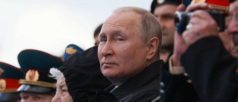 Wladimir Putin auf der russischen Militärparade am 9. Mai.