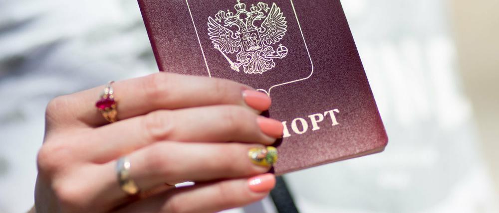 Reisebann. Wer einen russischen Pass hat, kommt an der estnischen Grenze oft nicht weiter - selbst mit einem Visum.